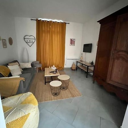 La Jolie Petite Maison Saint-Andre-les-Vergers Luaran gambar