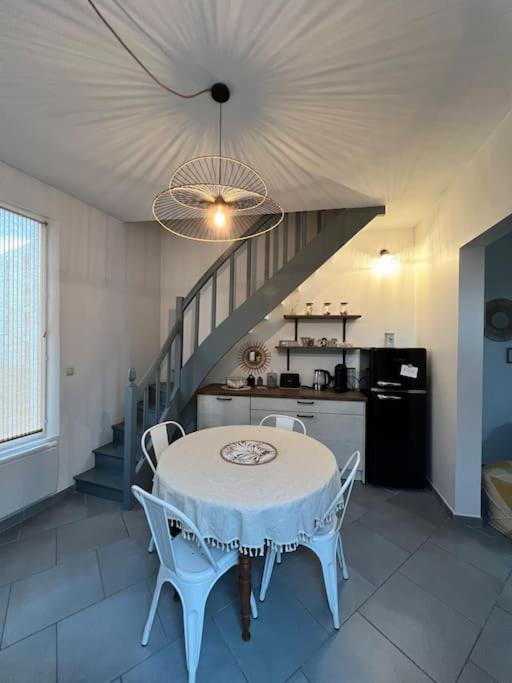 La Jolie Petite Maison Saint-Andre-les-Vergers Luaran gambar