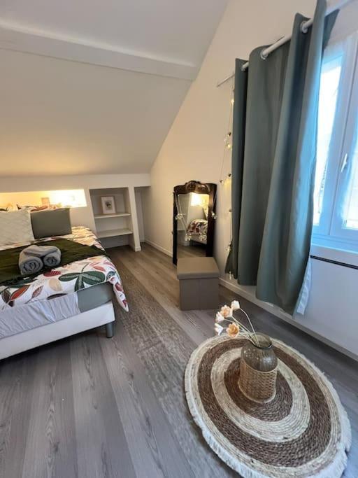 La Jolie Petite Maison Saint-Andre-les-Vergers Luaran gambar